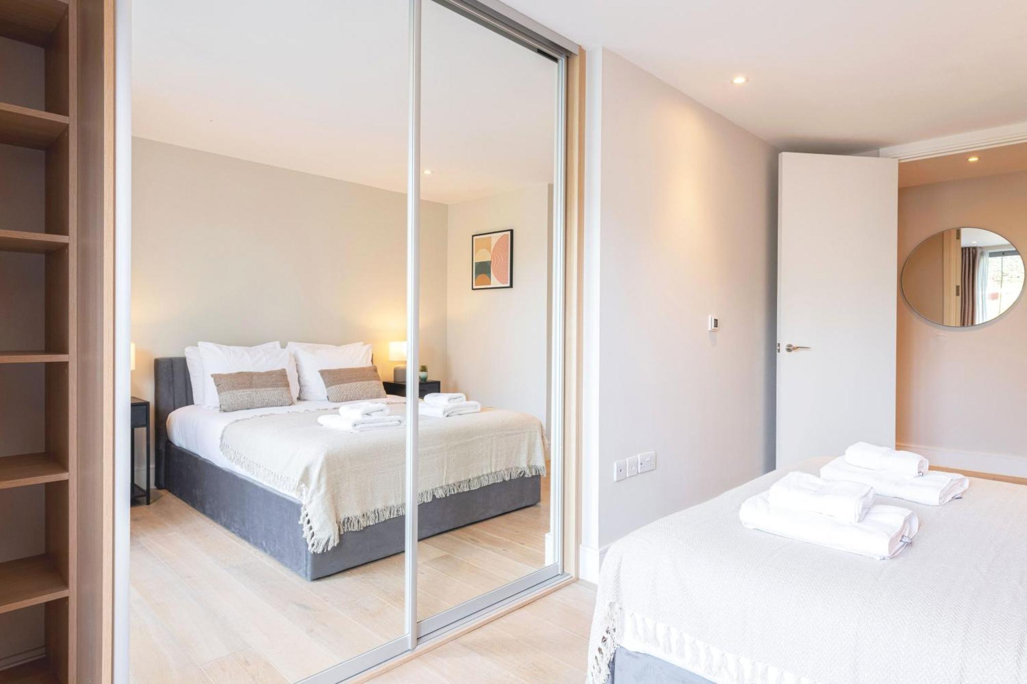 Spacious & Elegant In Southbank Near Eye Apartamento *